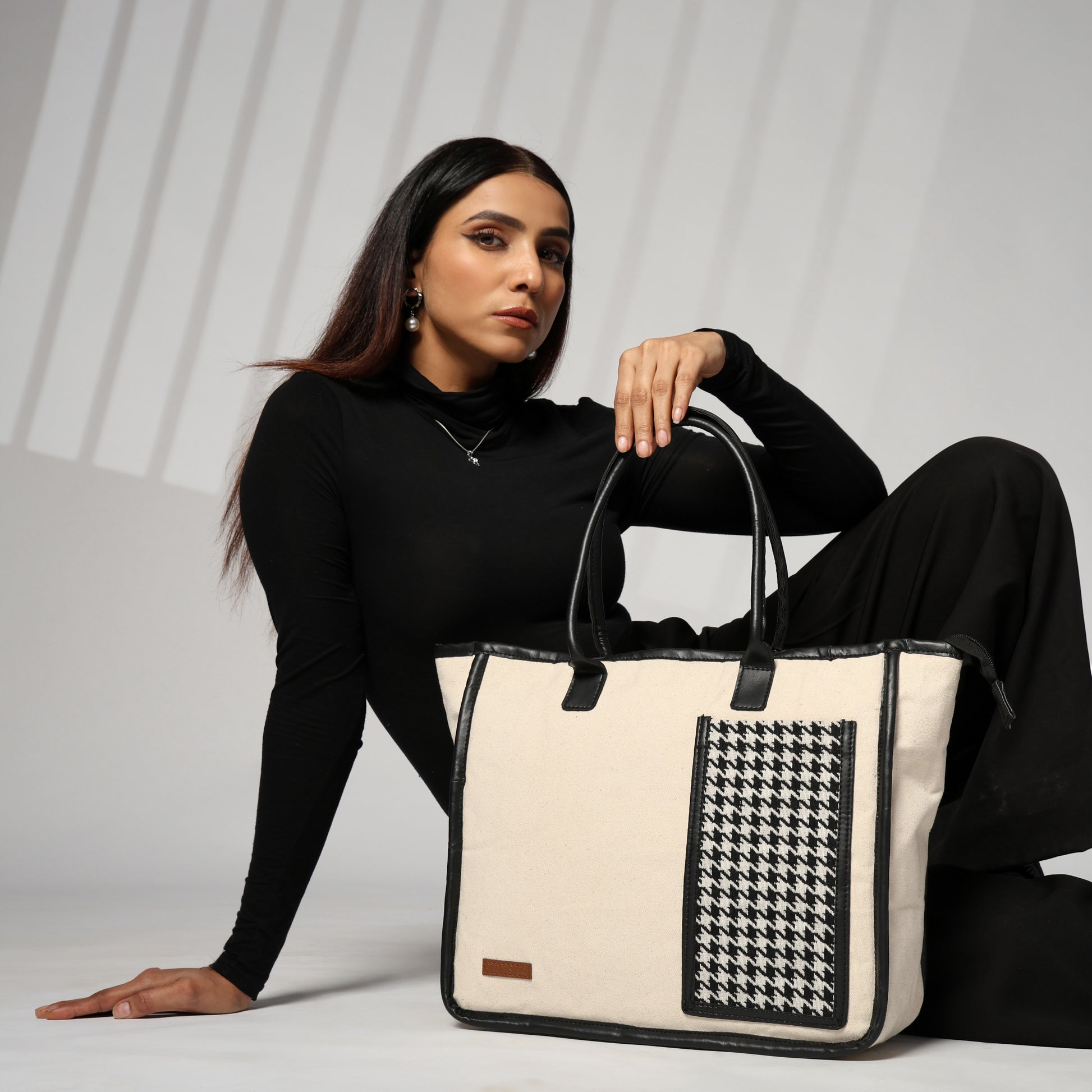 ENSAC cotton Canvas Side pocket Style white Black Tote bag for women & girls
