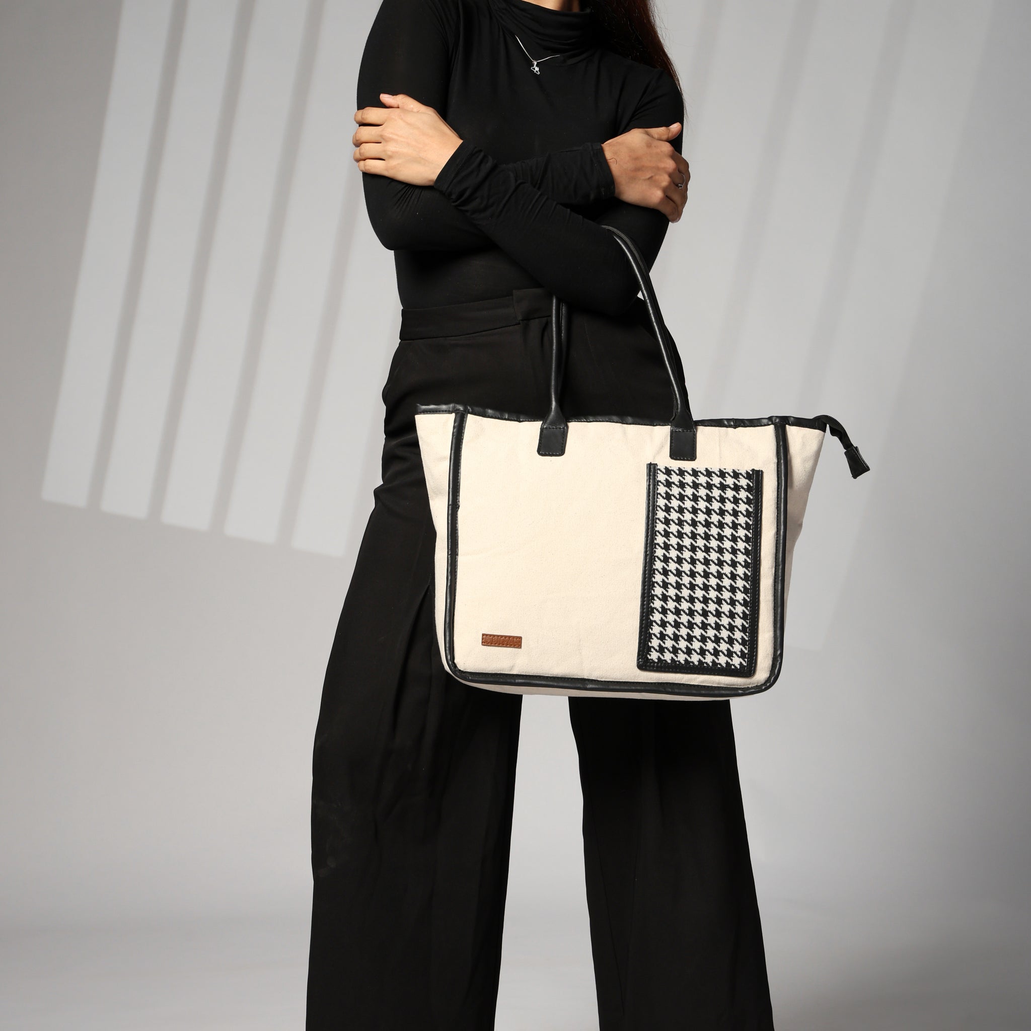 ENSAC cotton Canvas Side pocket Style white Black Tote bag for women & girls