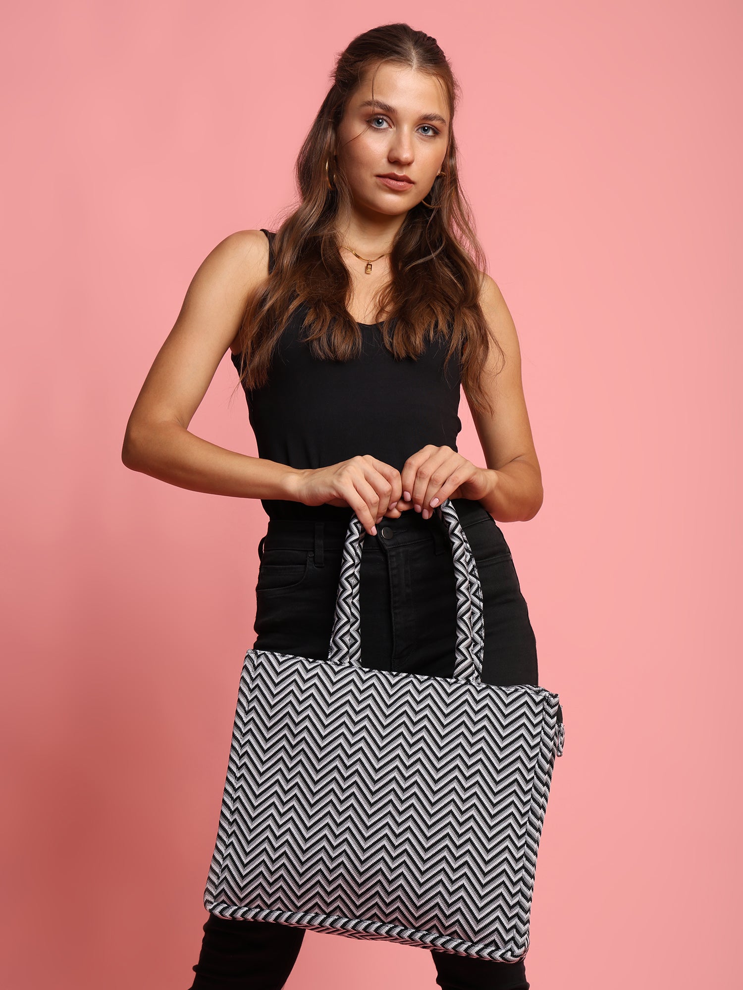 Ensac Women’s & Girls Jacquard Bag | Jacquard Pattern, Lightweight & Modern Design TOTE-BIG-ZIGZAG-BLK