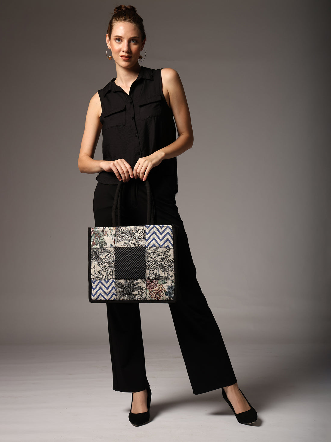 Canvas Pattern Tote Bag for Women, Stylish Handbag for women with Zip Closure Shoulder Bag (Black, 10 L)