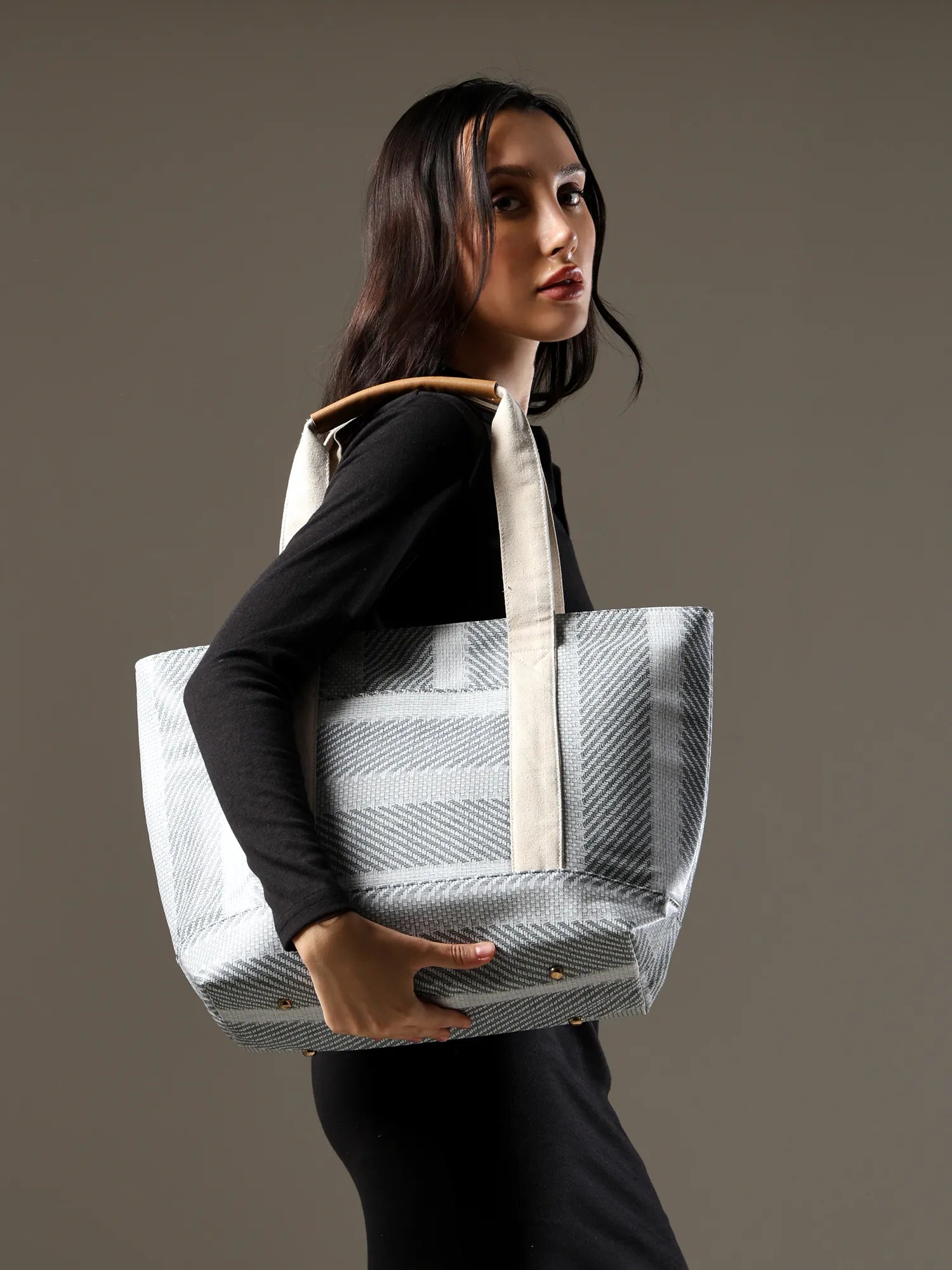 ENSAC Women’s Large Canvas Tote Handbag | Stylish Shoulder Bag with Multi-Pockets