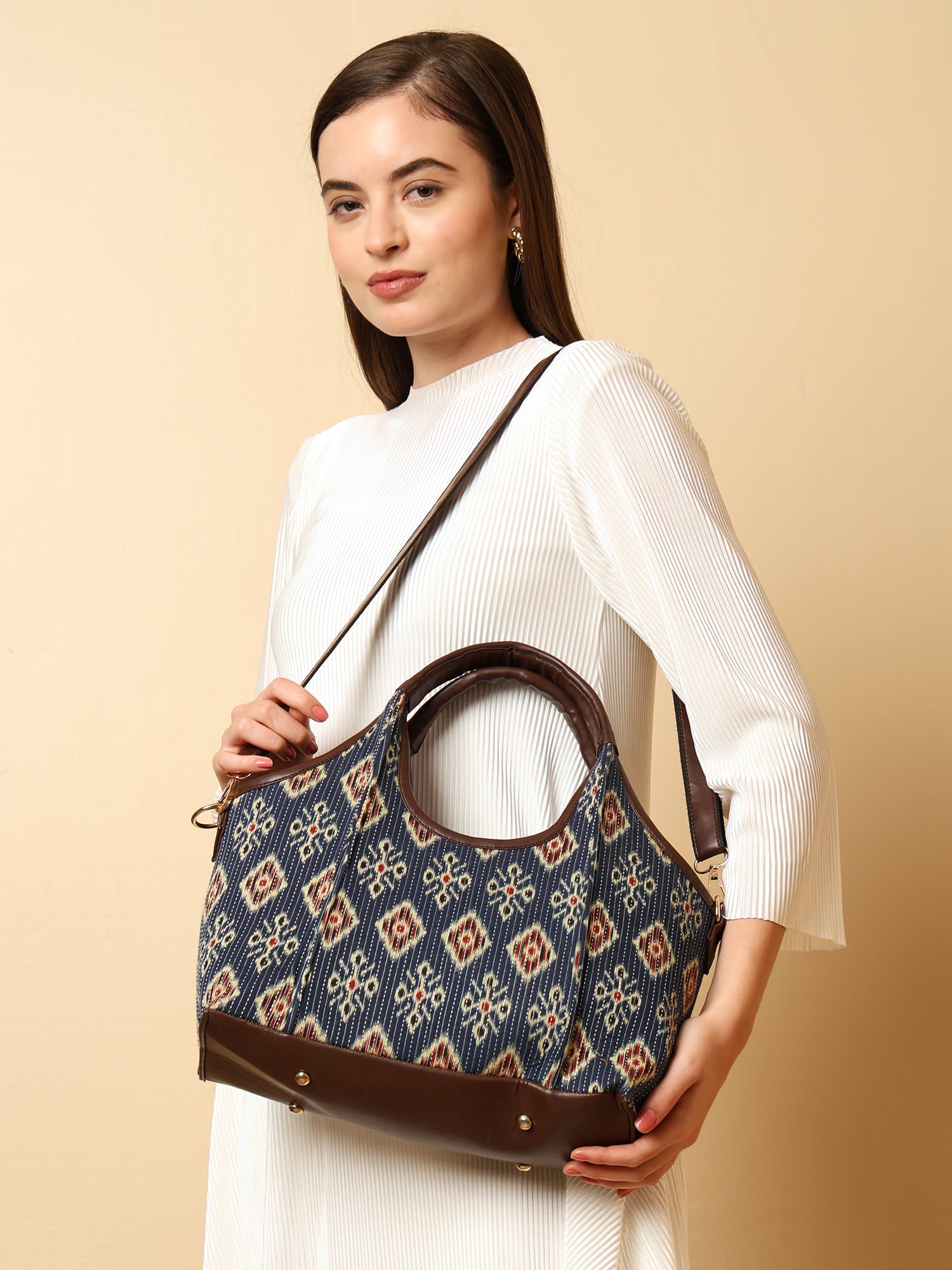 ENSAC Hobo-Style Sling Bag – Blue Ikkat Print