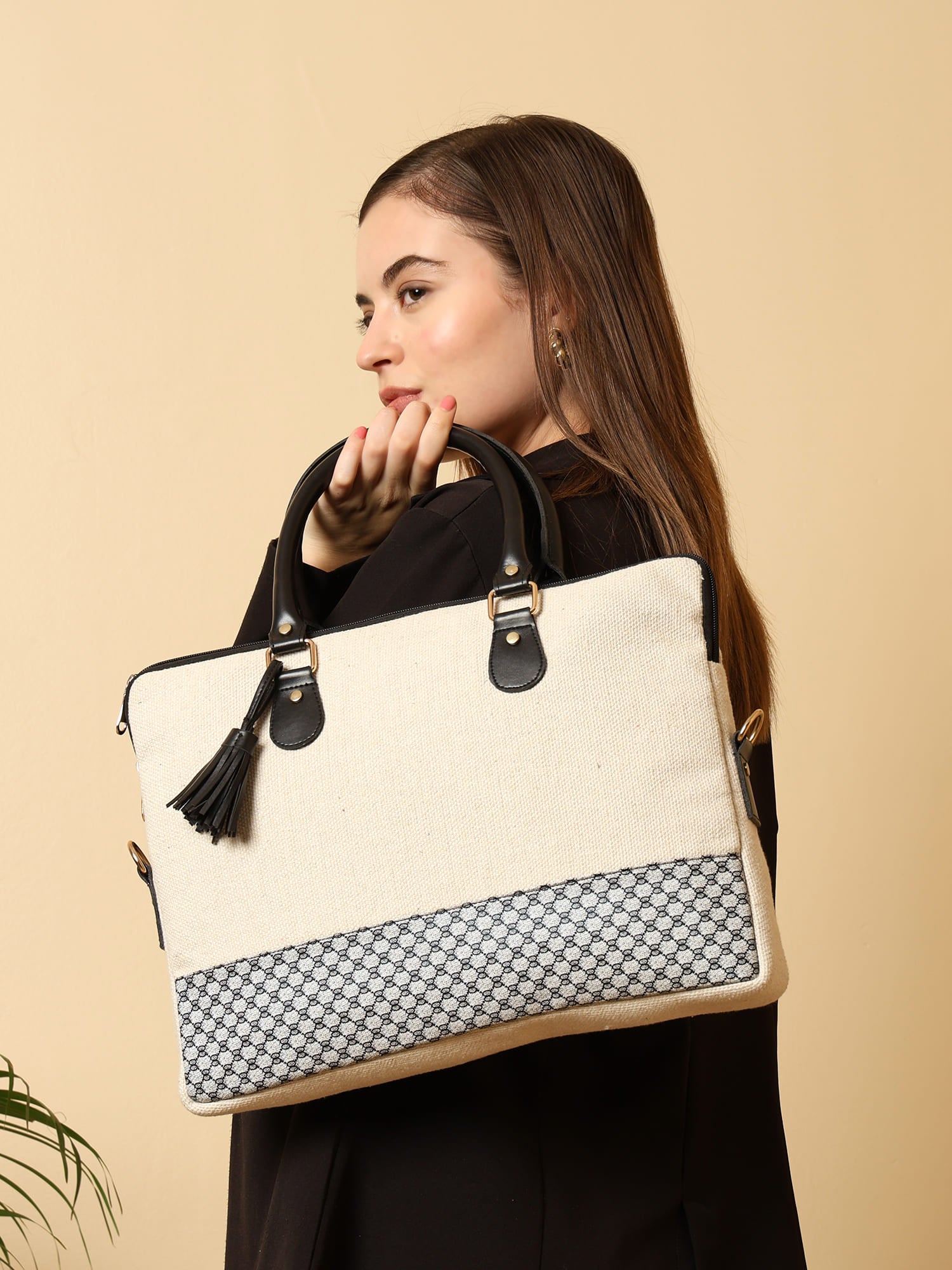 ENSAC Helium Series Laptop Bag – White & Black