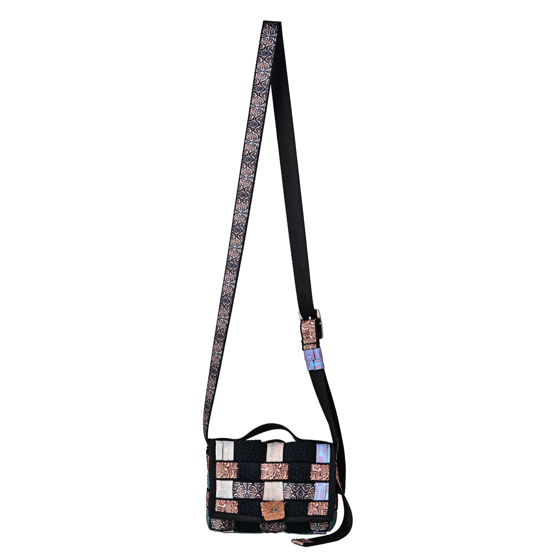 Black Premium Style Niwar Sling Bag