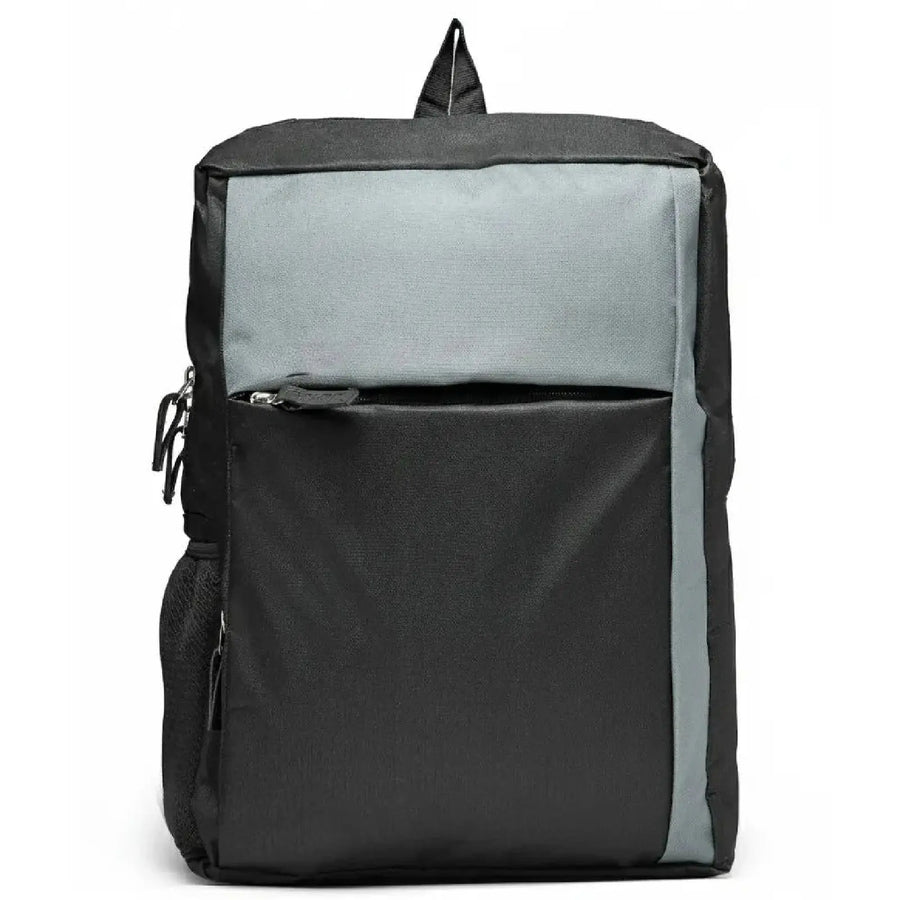 A Slim Bag, So Pack Smart