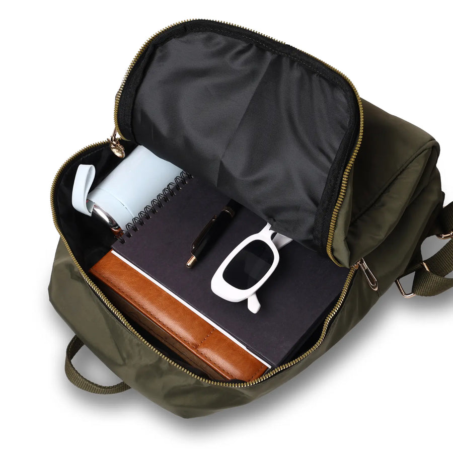 Lightweight Carrying for Busy Days