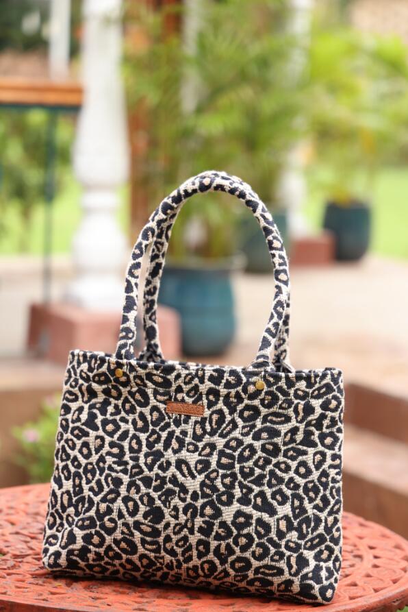 Leopard tote bag with zipper sale